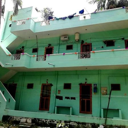 Sri Shankaraa Guest House Tiruvannāmalai Extérieur photo