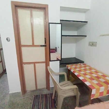 Sri Shankaraa Guest House Tiruvannāmalai Extérieur photo